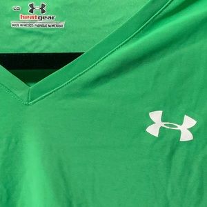 Under Armour Top
